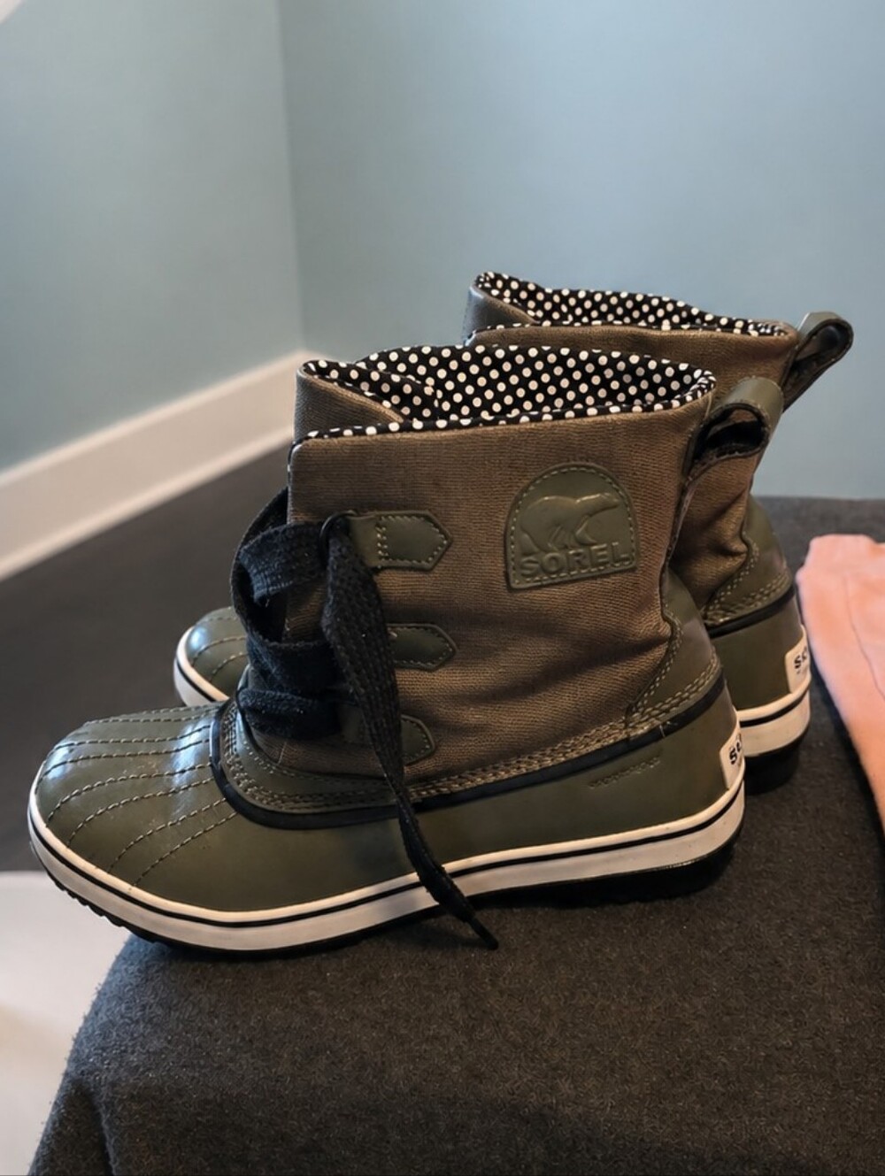 Sorel Olive Green Canvas Waterproof Rain Boots Polka Dot Lining Size 10